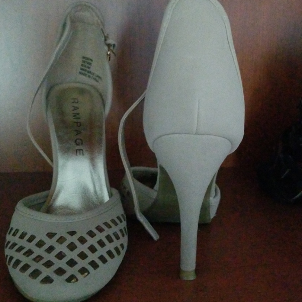 Heels -Taupe